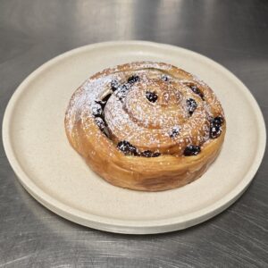Escargot Blueberry/ Sultana