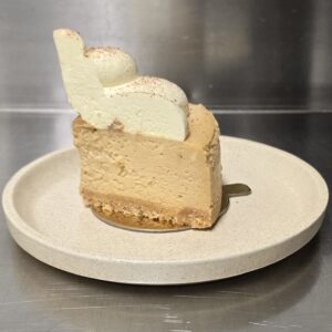 Slice Cheesecake Salted Caramel